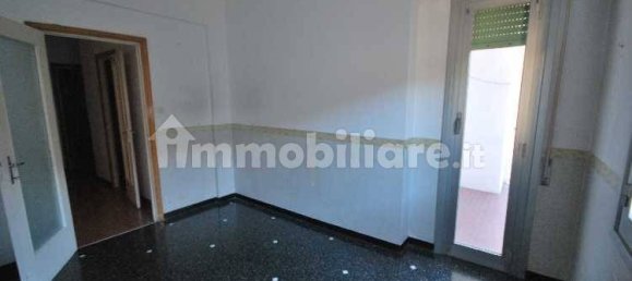 Apartamento de 2 dormitorios en Genoa, Italy No. 266605 13