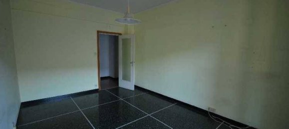 Apartamento de 2 dormitorios en Genoa, Italy No. 266605 11