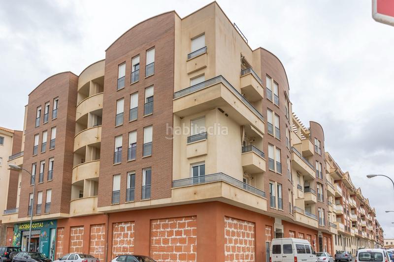 Apartamento de 3 dormitorios en Guadix, Spain No. 255875
