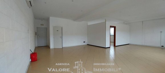 1 room Warehouse in Livorno, Italy No. 90903 18