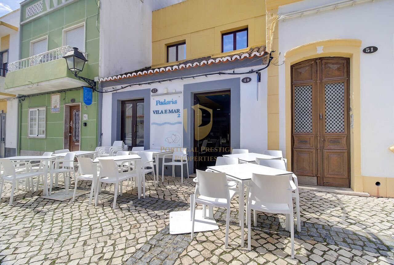 2 bedrooms Building in Vila Real de Santo Antonio, Portugal No. 127584