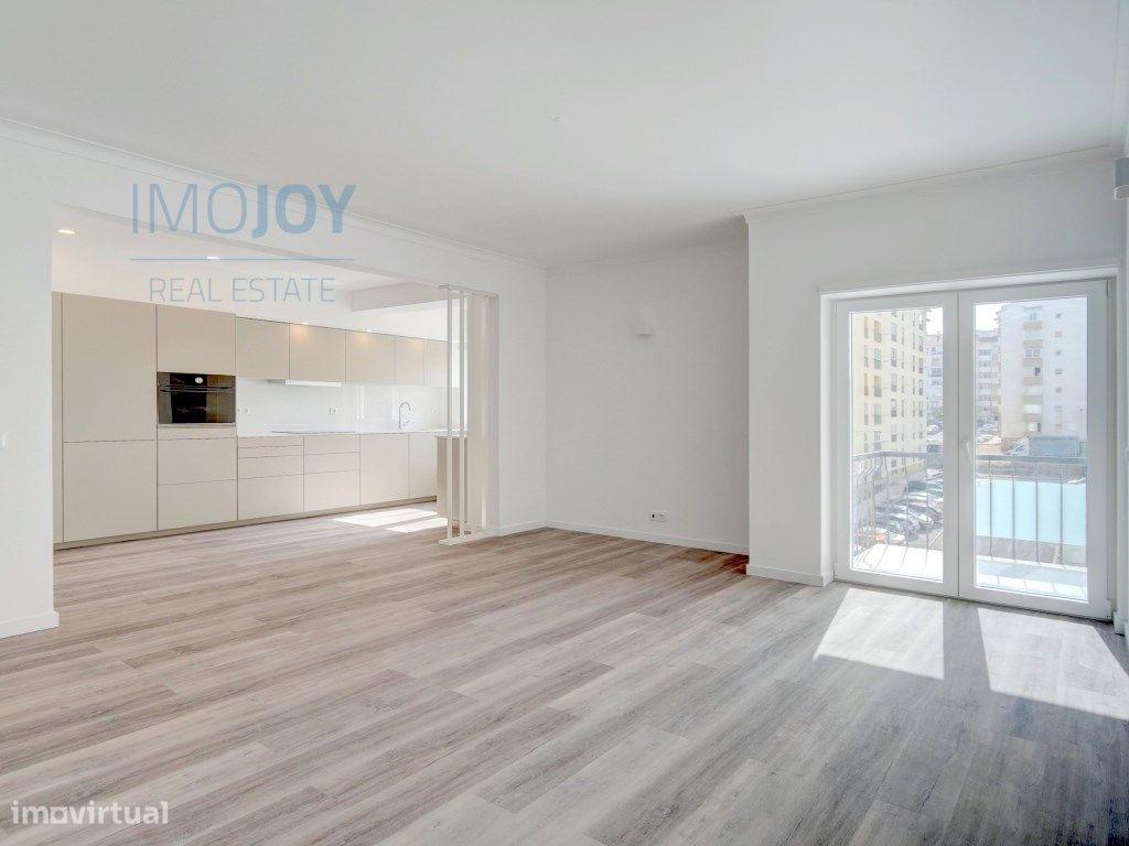 2 bedrooms Apartment in Cascais, Portugal No. 231270