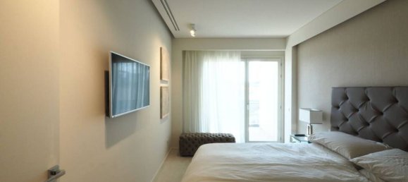 2 bedrooms Penthouse in Florence, Italy No. 63659 12