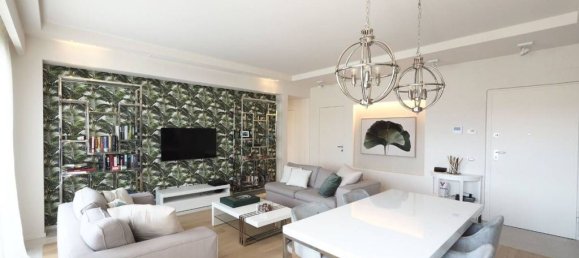 2 bedrooms Penthouse in Florence, Italy No. 63659 4