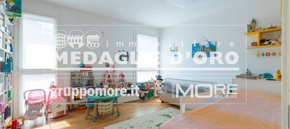 Penthouse T3 em Modena, Italy N.º 268227 18