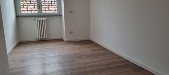 Apartamento de 3 divisões em Bollate, Italy N.º 6627 28