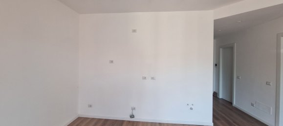 Apartamento de 3 divisões em Bollate, Italy N.º 6627 40