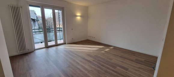 Apartamento de 3 divisões em Bollate, Italy N.º 6627 23