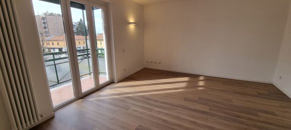 Apartamento de 3 divisões em Bollate, Italy N.º 6627 25