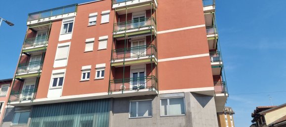 Apartamento de 3 divisões em Bollate, Italy N.º 6627 14