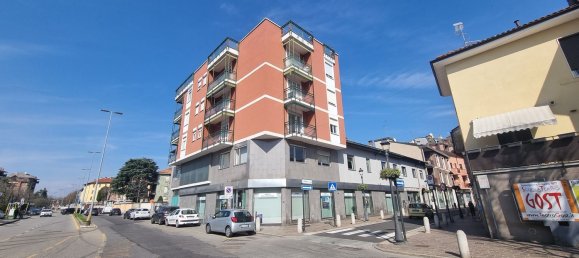 Apartamento de 3 divisões em Bollate, Italy N.º 6627 2