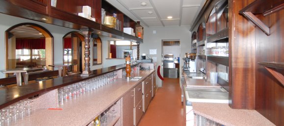 Bar à Sion, Switzerland 139m² No. 334 4