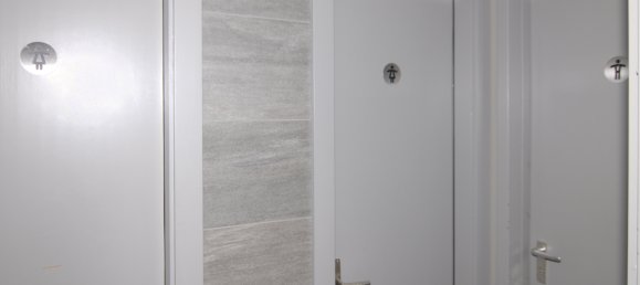 Bar à Sion, Switzerland 139m² No. 334 19