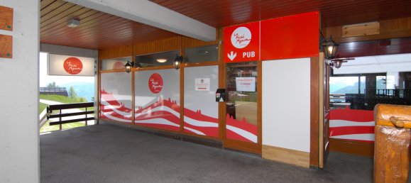 Bar à Sion, Switzerland 139m² No. 334 17