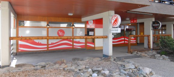 Bar à Sion, Switzerland 139m² No. 334 16