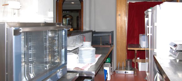 Bar à Sion, Switzerland 139m² No. 334 15