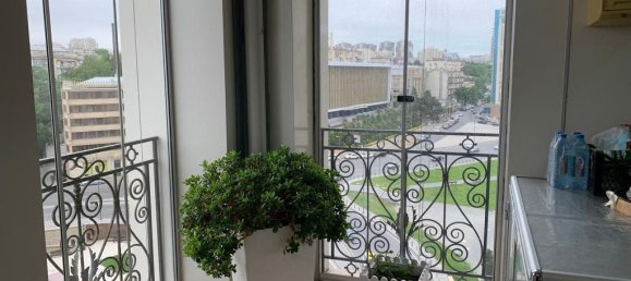 4 bedrooms Apartment in Nasimi, Azerbaijan No. 1720 10