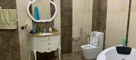 4 bedrooms Apartment in Nasimi, Azerbaijan No. 1720 9