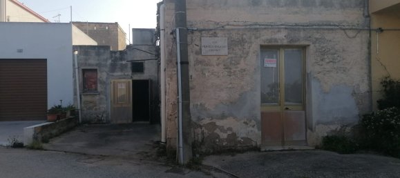 3 rooms House in Trapani, Italy No. 252008 9