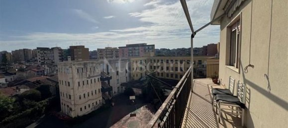 Apartamento de 3 divisões em Catania, Italy N.º 138133 8