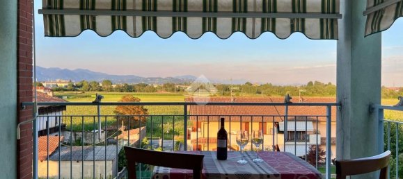 3-salle Appartement à Terno d'Isola, Italy No. 298945 18