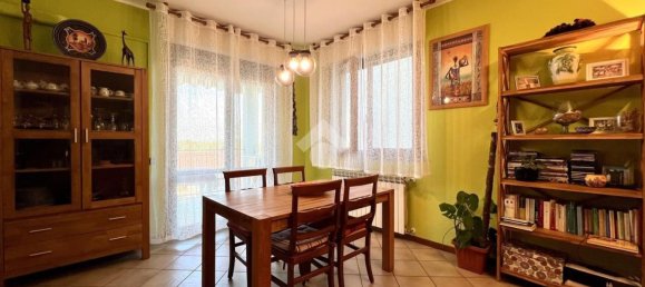 3-salle Appartement à Terno d'Isola, Italy No. 298945 14
