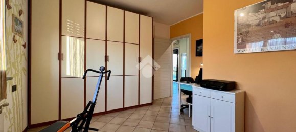 3-salle Appartement à Terno d'Isola, Italy No. 298945 39