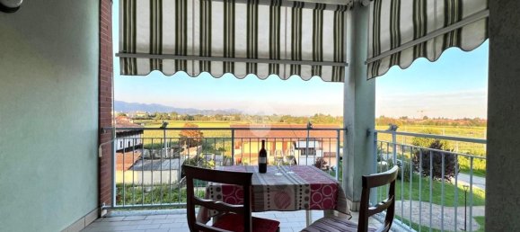 3-salle Appartement à Terno d'Isola, Italy No. 298945 19