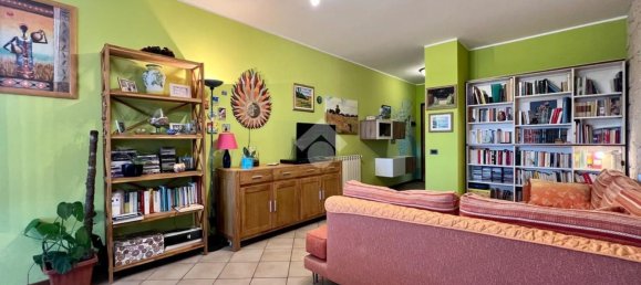 3-salle Appartement à Terno d'Isola, Italy No. 298945 10