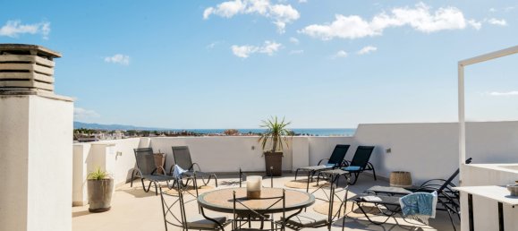 3 bedrooms Penthouse in Marbella, Spain No. 24095 32