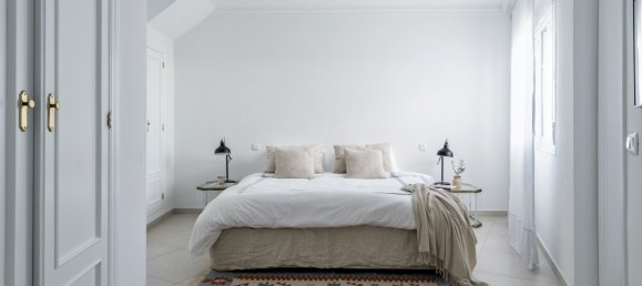 3 bedrooms Penthouse in Marbella, Spain No. 24095 22