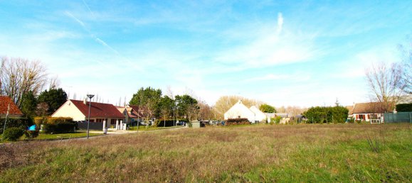 Land in Le Controis-en-Sologne, France No. 82348 5