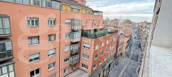 2 Schlafzimmer Wohnung in Bologna, Italy, Nr. 164780 19