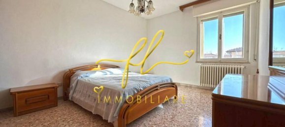 2 bedrooms Apartment in Cecina, Italy No. 197168 11