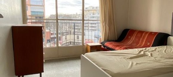 Квартира с 2 спальнями в Клиши, Франция № 182217 3