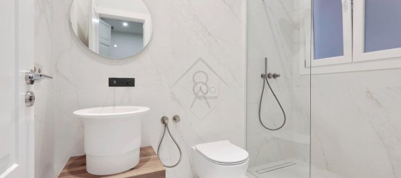 4 bedrooms Apartment in Eixample, Spain No. 58649 24