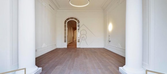 4 bedrooms Apartment in Eixample, Spain No. 58649 58