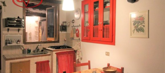 2 rooms Apartment in Montevarchi, Italy No. 237647 9