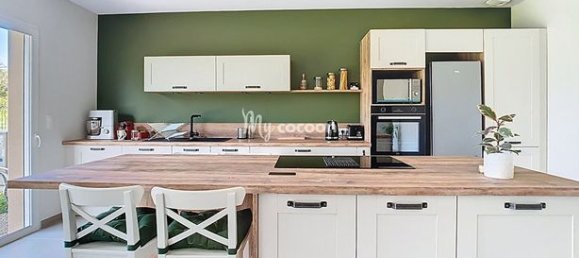 3 bedrooms House in Perouges, France No. 313520 7