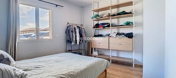 3 bedrooms House in Perouges, France No. 313520 10