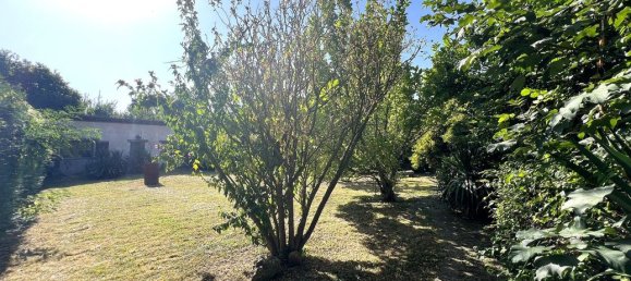 2 bedrooms House in Eure, France No. 358813 8