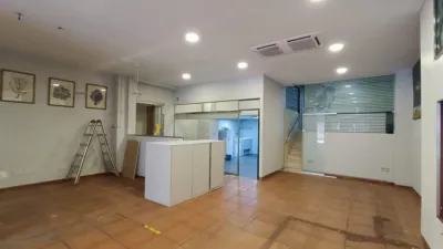 Коммерческая недвижимость 173м² в Ла-Корунья, Испания № 204501