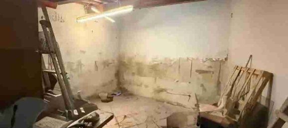 3 rooms Apartment in Florence, Italy No. 146254 7