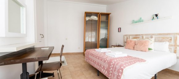 4 bedrooms Apartment in Madrid, Spain No. 94517 22