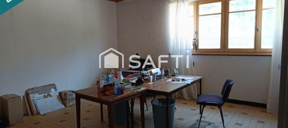 1099m² Commercial property in Occitanie, France No. 354365 9