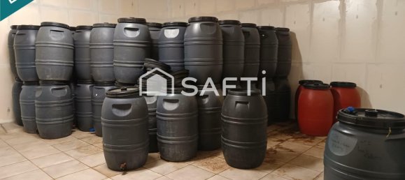 1099m² Commercial property in Occitanie, France No. 354365 10