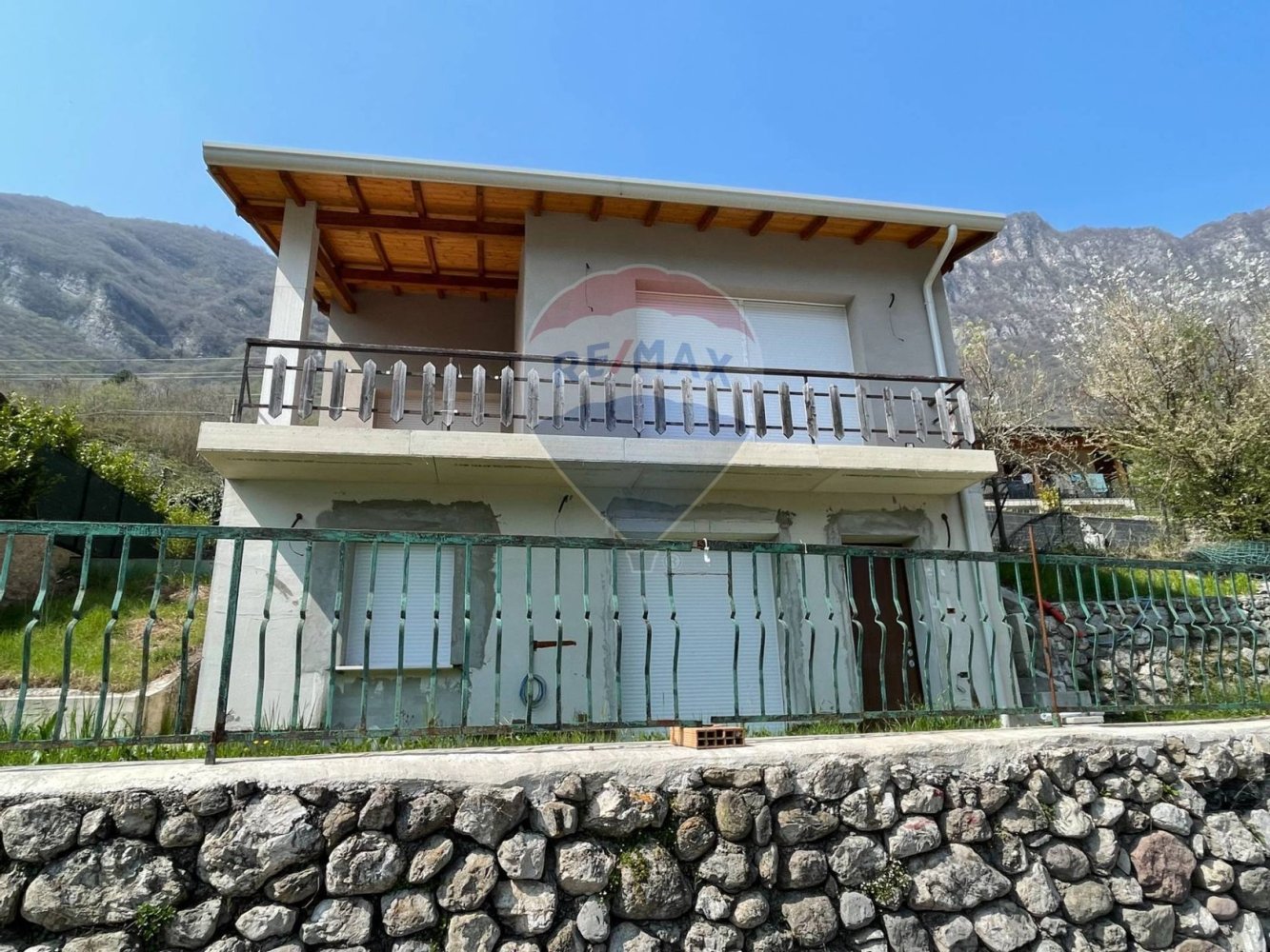 Villa de 2 dormitorios en Idro, Italy No. 368454