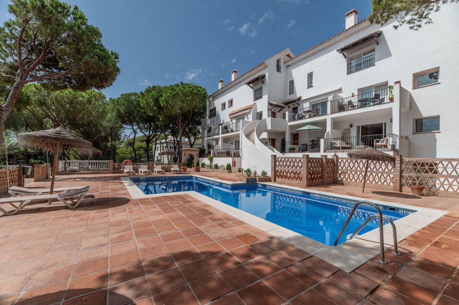 4 bedrooms Duplex in Marbella, Spain No. 128905