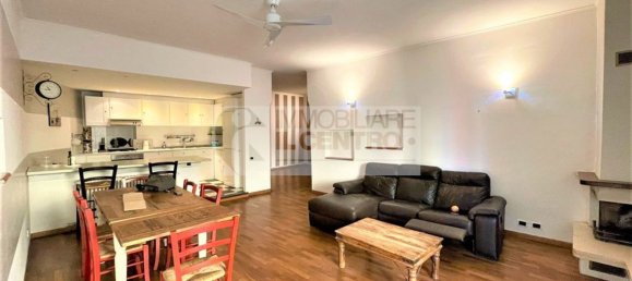 Квартира с 4 спальнями в Сарцана, Италия № 353112 2