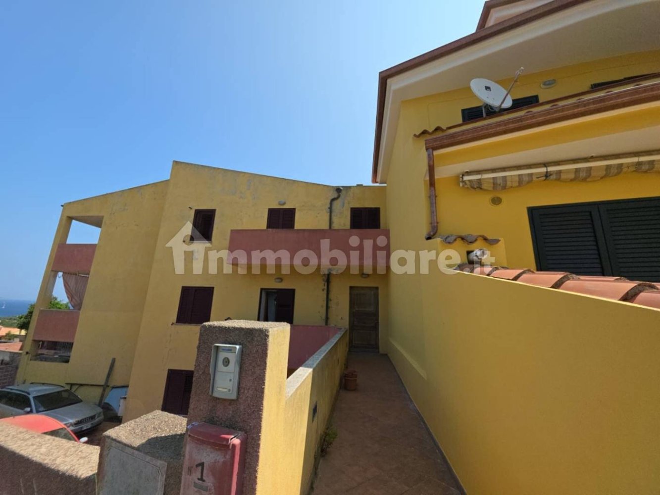 Apartamento de 2 dormitorios en Palau, Italy No. 264429